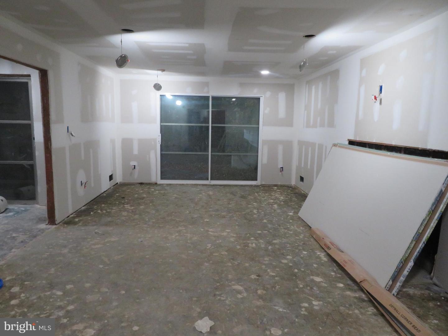 1601 NORTH PORTAL DR NW, WASHINGTON, District Of Columbia 20012, 4 Bedrooms Bedrooms, ,4 BathroomsBathrooms,Residential,For sale,1601 NORTH PORTAL DR NW,DCDC2230928 MLS # DCDC2230928