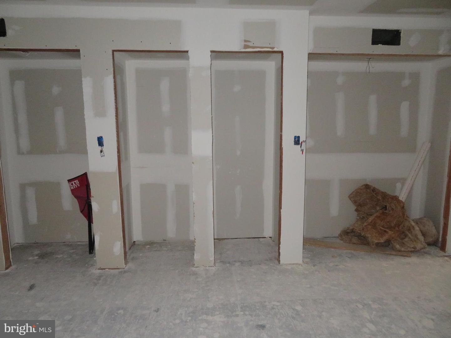 1601 NORTH PORTAL DR NW, WASHINGTON, District Of Columbia 20012, 4 Bedrooms Bedrooms, ,4 BathroomsBathrooms,Residential,For sale,1601 NORTH PORTAL DR NW,DCDC2230928 MLS # DCDC2230928