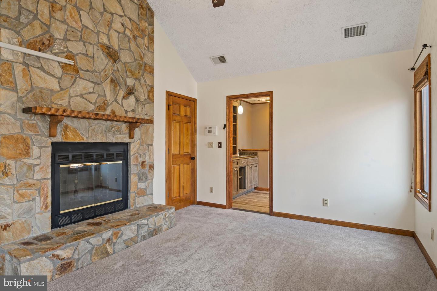 9701 FLINT HILL CT, FREDERICKSBURG, Virginia 22407, 4 Bedrooms Bedrooms, ,3 BathroomsBathrooms,Residential,For sale,9701 FLINT HILL CT,VASP2037482 MLS # VASP2037482