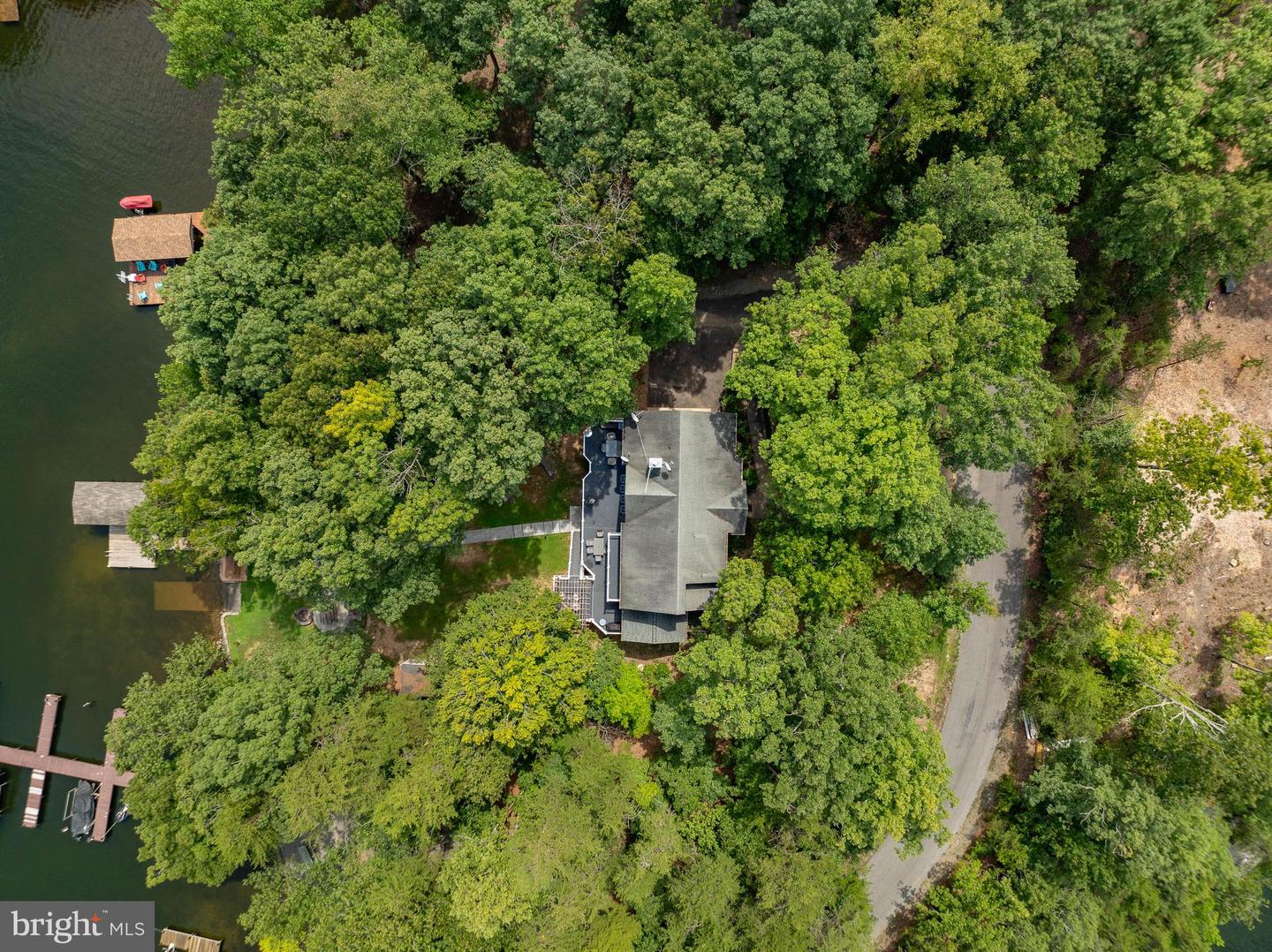 464 DOUGLAS RD, MINERAL, Virginia 23117, 6 Bedrooms Bedrooms, ,4 BathroomsBathrooms,Residential,For sale,464 DOUGLAS RD,VALA2008876 MLS # VALA2008876