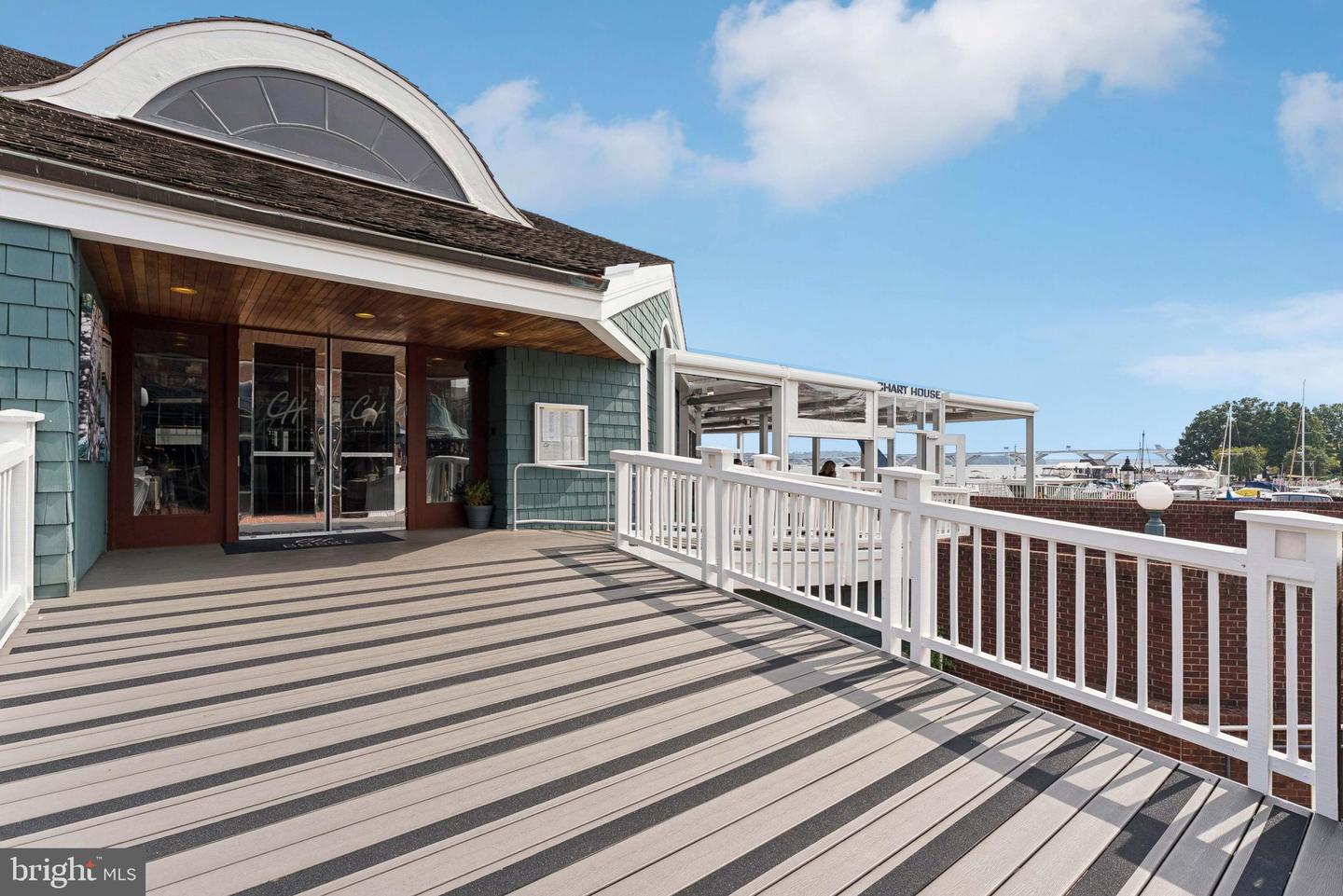 602 N ALFRED ST, ALEXANDRIA, Virginia 22314, 2 Bedrooms Bedrooms, ,2 BathroomsBathrooms,Residential,For sale,602 N ALFRED ST,VAAX2051628 MLS # VAAX2051628