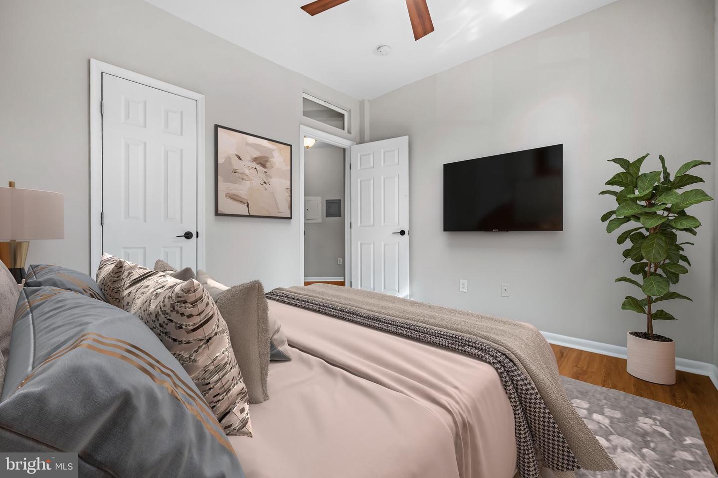 5 RHODE ISLAND AVE NW #202, WASHINGTON, District Of Columbia 20001, 2 Bedrooms Bedrooms, ,1 BathroomBathrooms,Residential,For sale,5 RHODE ISLAND AVE NW #202,DCDC2231152 MLS # DCDC2231152 5 RHODE ISLAND AVE NW #202, WASHINGTON, District Of Columbia 20001, 2 Bedrooms Bedrooms, ,1 BathroomBathrooms,Residential,For sale,5 RHODE ISLAND AVE NW #202,DCDC2231152 MLS # DCDC2231152