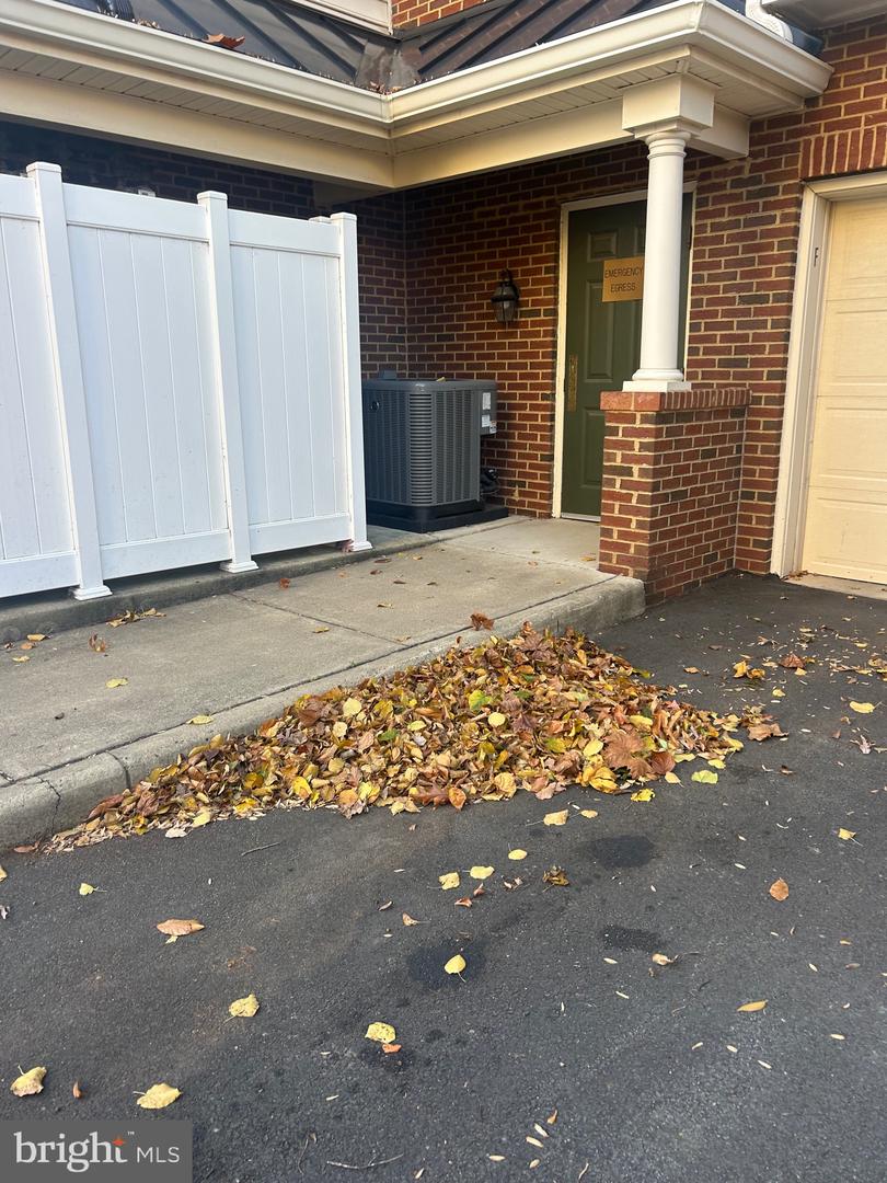 9720 HOLMES PL #UNIT 2, MANASSAS PARK, Virginia 20111, 2 Bedrooms Bedrooms, ,2 BathroomsBathrooms,Residential,For sale,9720 HOLMES PL #UNIT 2,VAMP2003472 MLS # VAMP2003472 9720 HOLMES PL #UNIT 2, MANASSAS PARK, Virginia 20111, 2 Bedrooms Bedrooms, ,2 BathroomsBathrooms,Residential,For sale,9720 HOLMES PL #UNIT 2,VAMP2003472 MLS # VAMP2003472