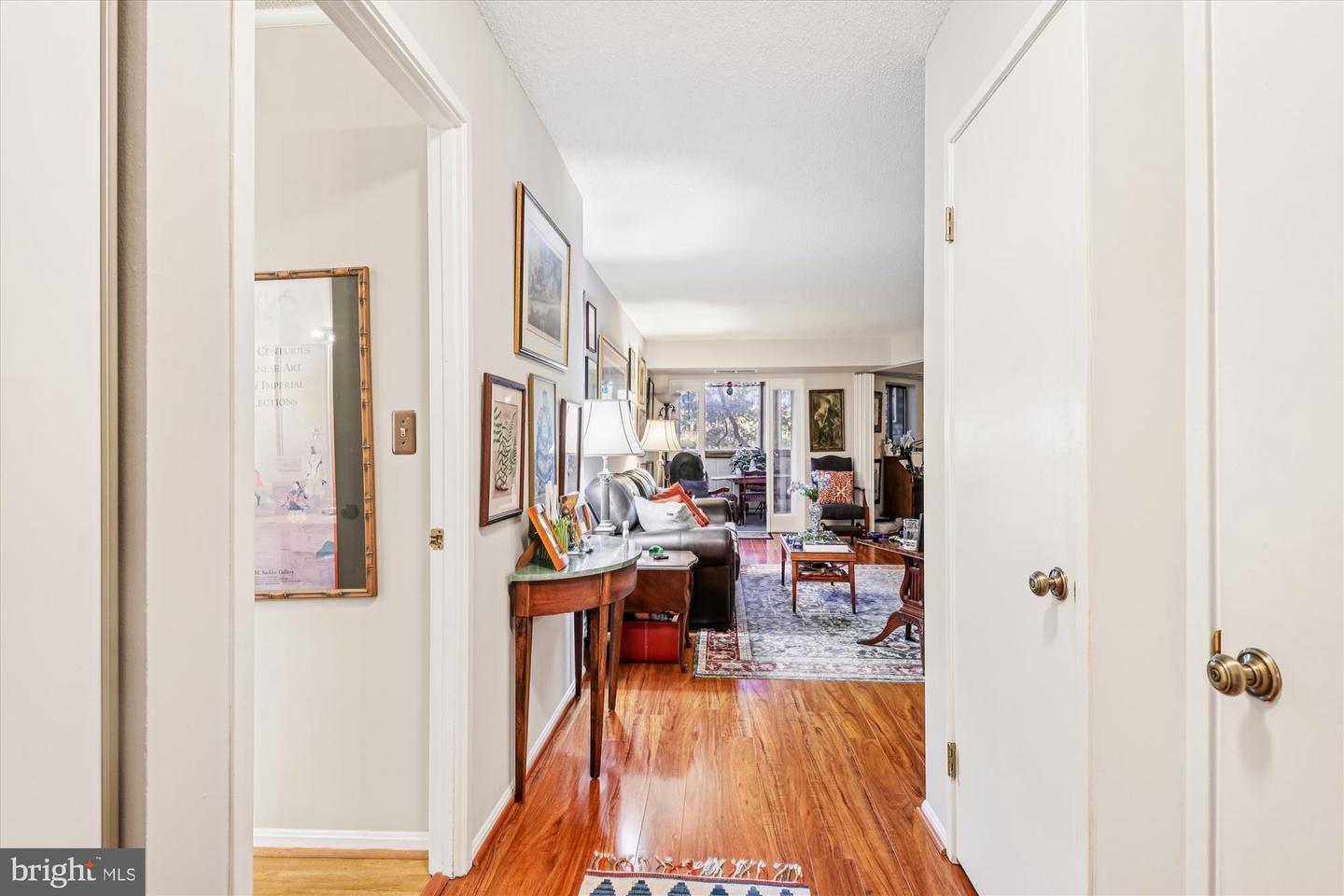 5902 MOUNT EAGLE DR #203, ALEXANDRIA, Virginia 22303, 1 Bedroom Bedrooms, ,1 BathroomBathrooms,Residential,For sale,5902 MOUNT EAGLE DR #203,VAFX2278582 MLS # VAFX2278582