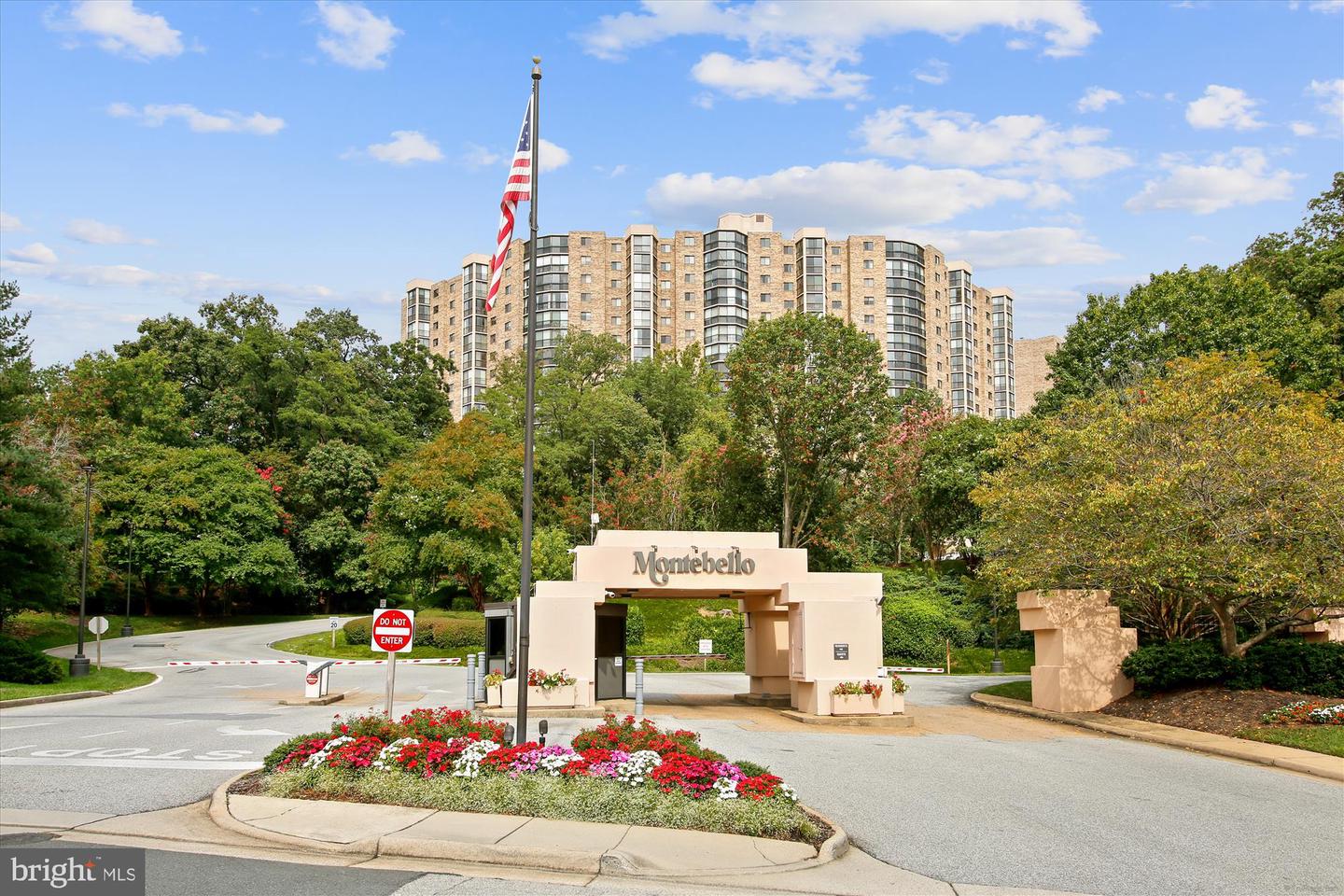 5902 MOUNT EAGLE DR #203, ALEXANDRIA, Virginia 22303, 1 Bedroom Bedrooms, ,1 BathroomBathrooms,Residential,For sale,5902 MOUNT EAGLE DR #203,VAFX2278582 MLS # VAFX2278582