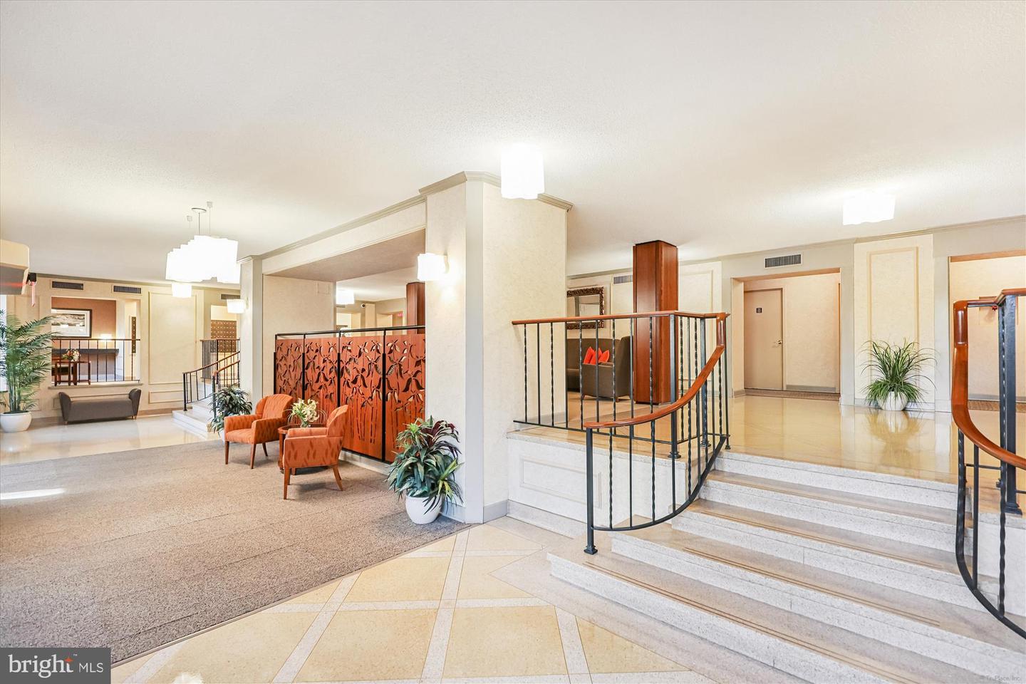 5902 MOUNT EAGLE DR #203, ALEXANDRIA, Virginia 22303, 1 Bedroom Bedrooms, ,1 BathroomBathrooms,Residential,For sale,5902 MOUNT EAGLE DR #203,VAFX2278582 MLS # VAFX2278582