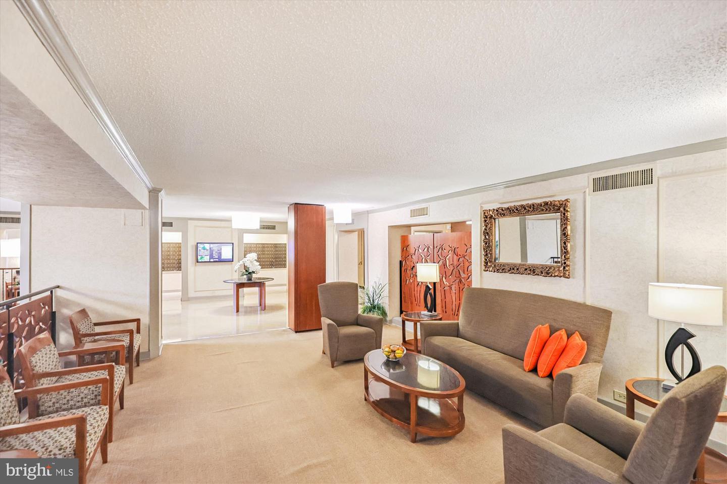 5902 MOUNT EAGLE DR #203, ALEXANDRIA, Virginia 22303, 1 Bedroom Bedrooms, ,1 BathroomBathrooms,Residential,For sale,5902 MOUNT EAGLE DR #203,VAFX2278582 MLS # VAFX2278582
