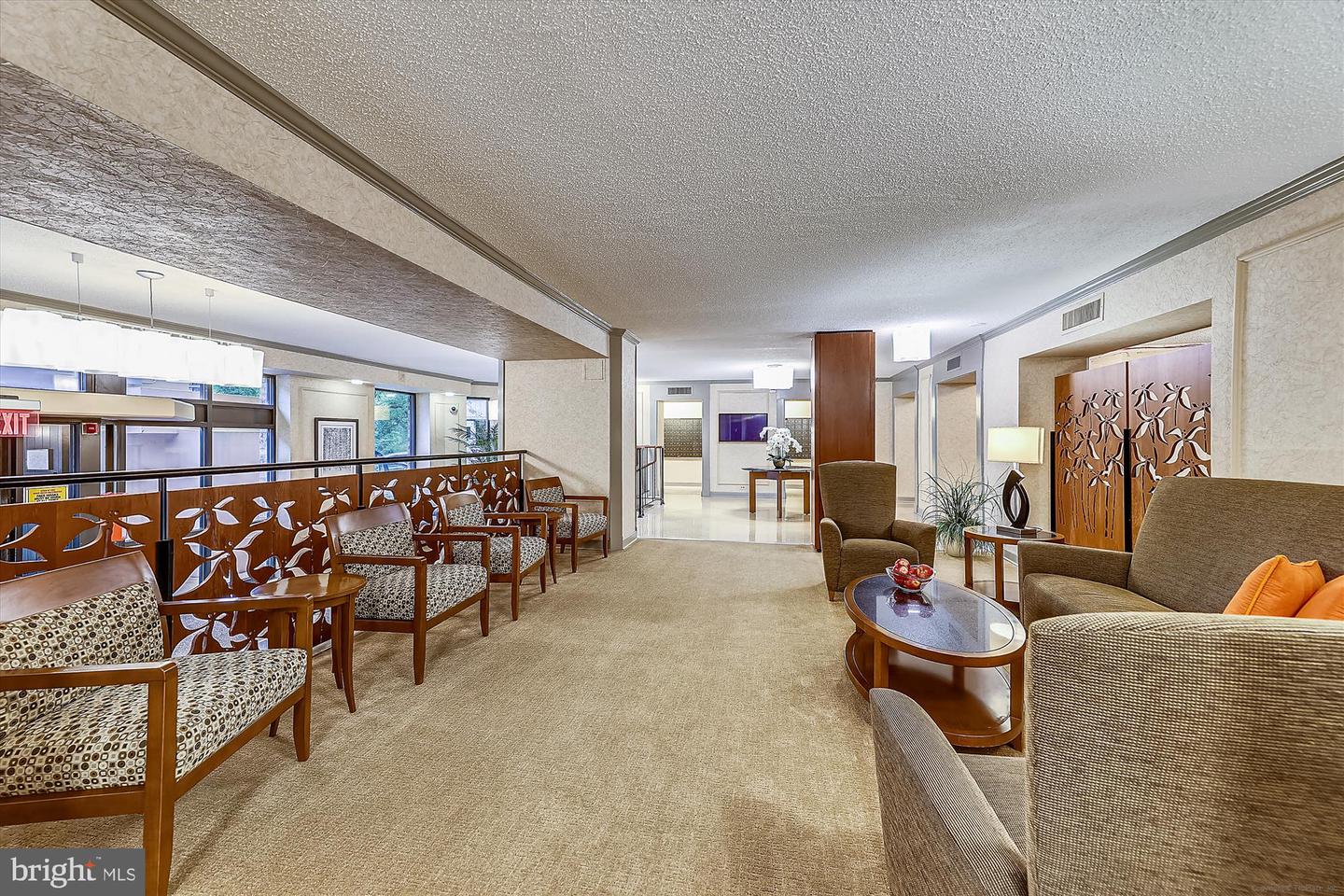 5902 MOUNT EAGLE DR #203, ALEXANDRIA, Virginia 22303, 1 Bedroom Bedrooms, ,1 BathroomBathrooms,Residential,For sale,5902 MOUNT EAGLE DR #203,VAFX2278582 MLS # VAFX2278582