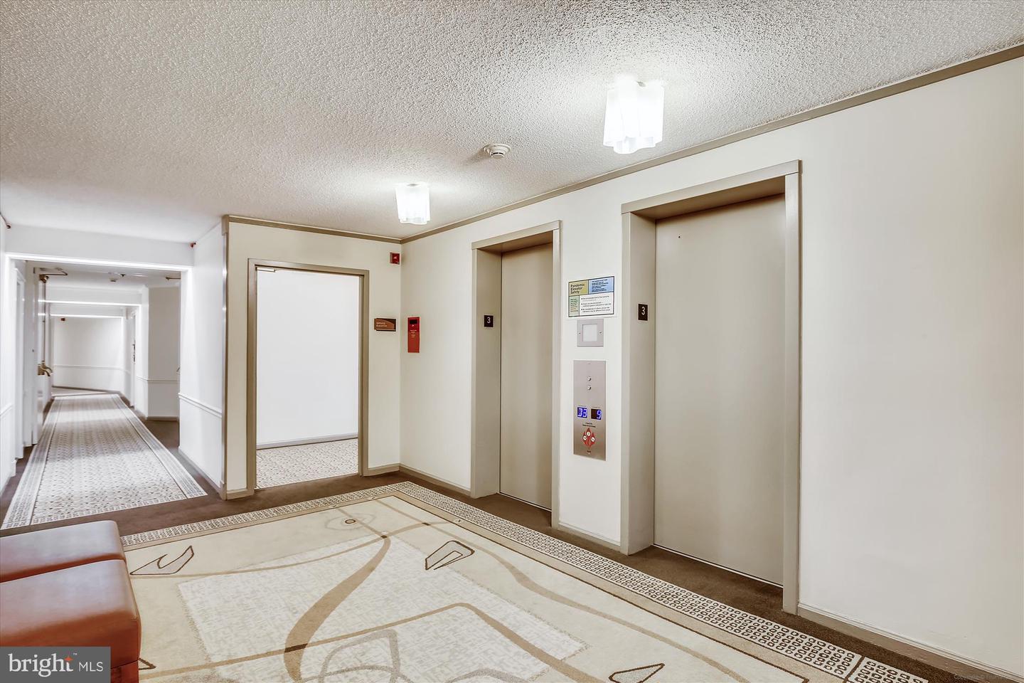 5902 MOUNT EAGLE DR #203, ALEXANDRIA, Virginia 22303, 1 Bedroom Bedrooms, ,1 BathroomBathrooms,Residential,For sale,5902 MOUNT EAGLE DR #203,VAFX2278582 MLS # VAFX2278582