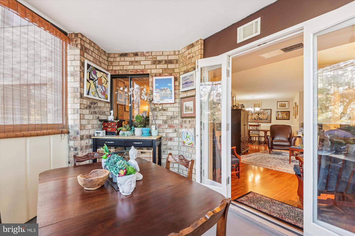 5902 MOUNT EAGLE DR #203, ALEXANDRIA, Virginia 22303, 1 Bedroom Bedrooms, ,1 BathroomBathrooms,Residential,For sale,5902 MOUNT EAGLE DR #203,VAFX2278582 MLS # VAFX2278582