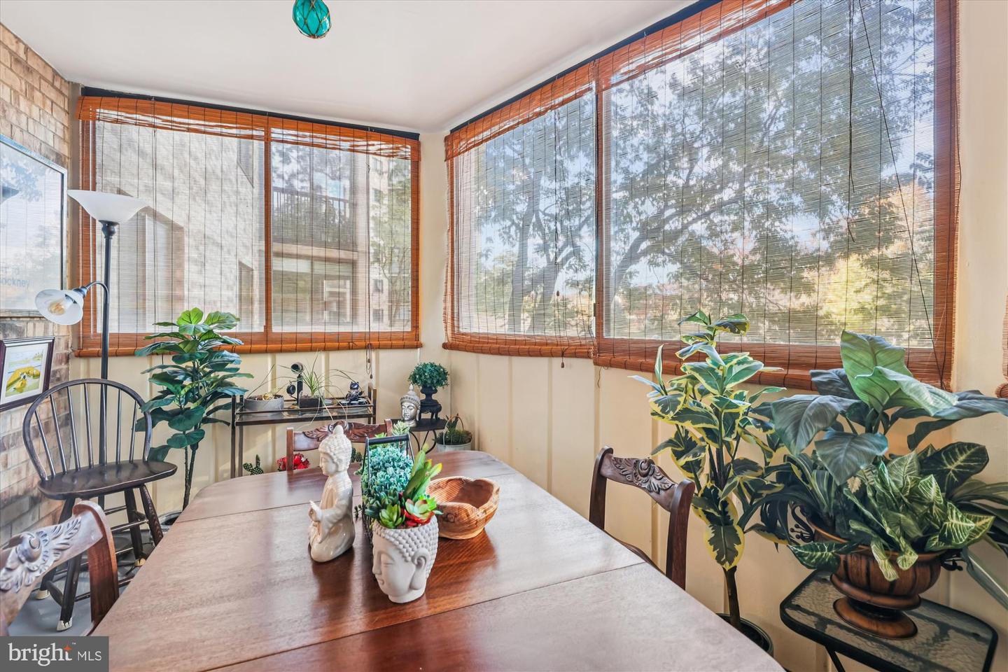 5902 MOUNT EAGLE DR #203, ALEXANDRIA, Virginia 22303, 1 Bedroom Bedrooms, ,1 BathroomBathrooms,Residential,For sale,5902 MOUNT EAGLE DR #203,VAFX2278582 MLS # VAFX2278582