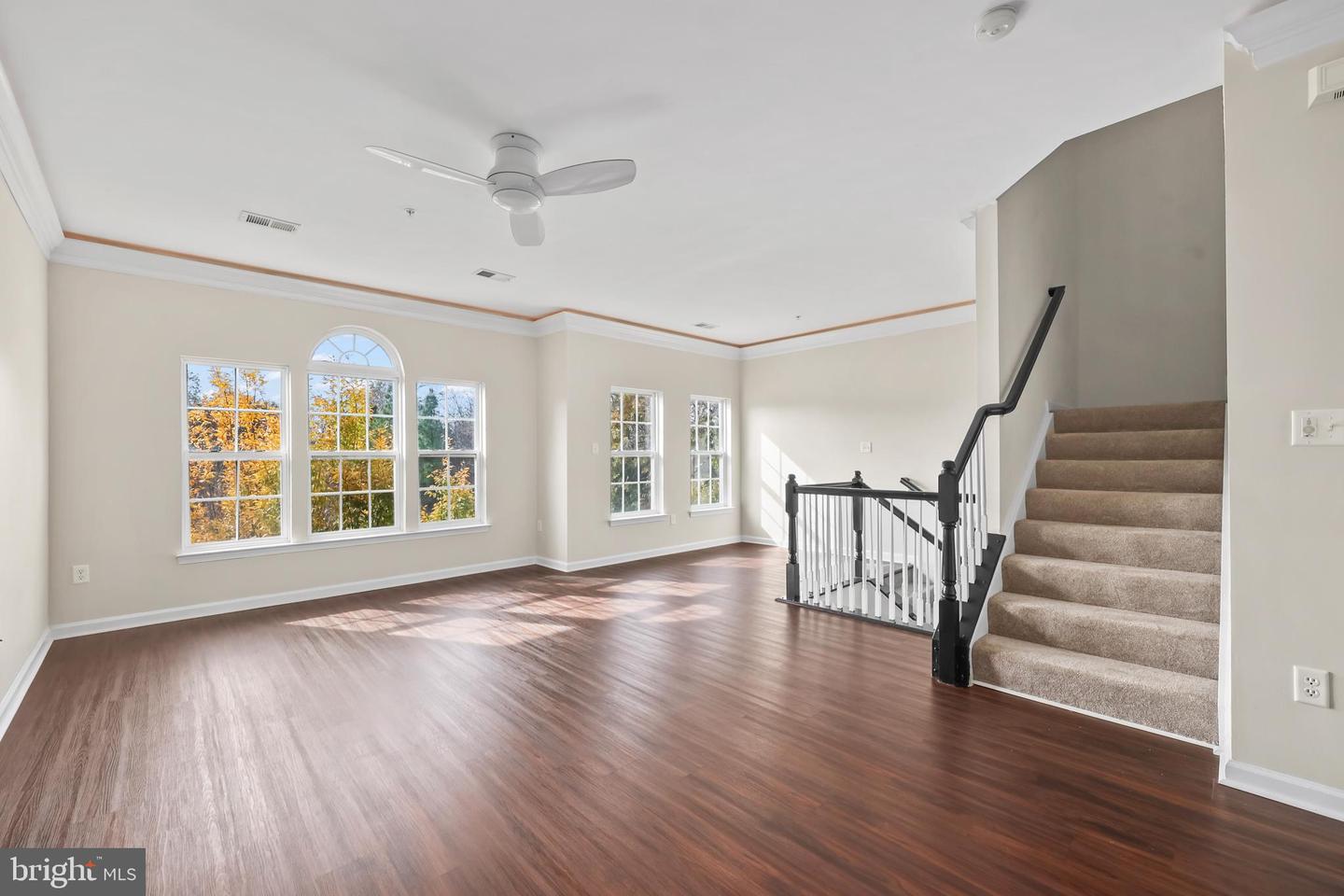 7096 LITTLE THAMES DR, GAINESVILLE, Virginia 20155, 3 Bedrooms Bedrooms, ,2 BathroomsBathrooms,Residential,For sale,7096 LITTLE THAMES DR,VAPW2107634 MLS # VAPW2107634