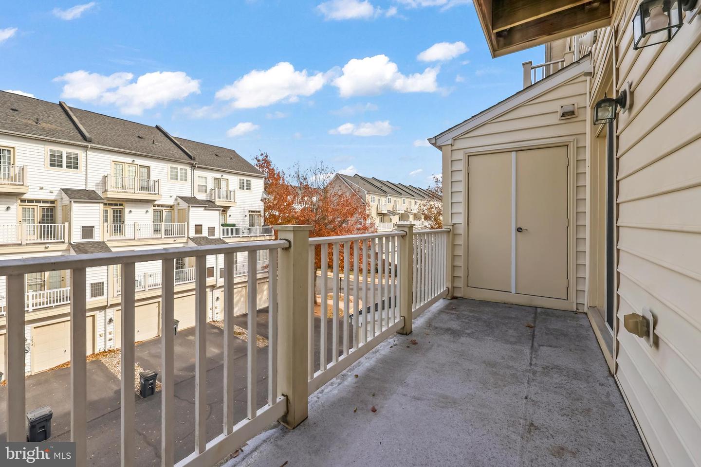 7096 LITTLE THAMES DR, GAINESVILLE, Virginia 20155, 3 Bedrooms Bedrooms, ,2 BathroomsBathrooms,Residential,For sale,7096 LITTLE THAMES DR,VAPW2107634 MLS # VAPW2107634