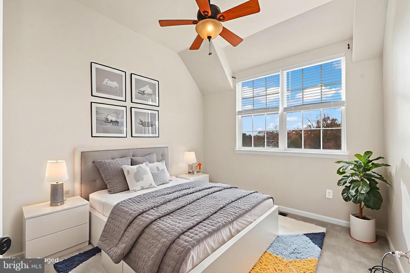 7096 LITTLE THAMES DR, GAINESVILLE, Virginia 20155, 3 Bedrooms Bedrooms, ,2 BathroomsBathrooms,Residential,For sale,7096 LITTLE THAMES DR,VAPW2107634 MLS # VAPW2107634