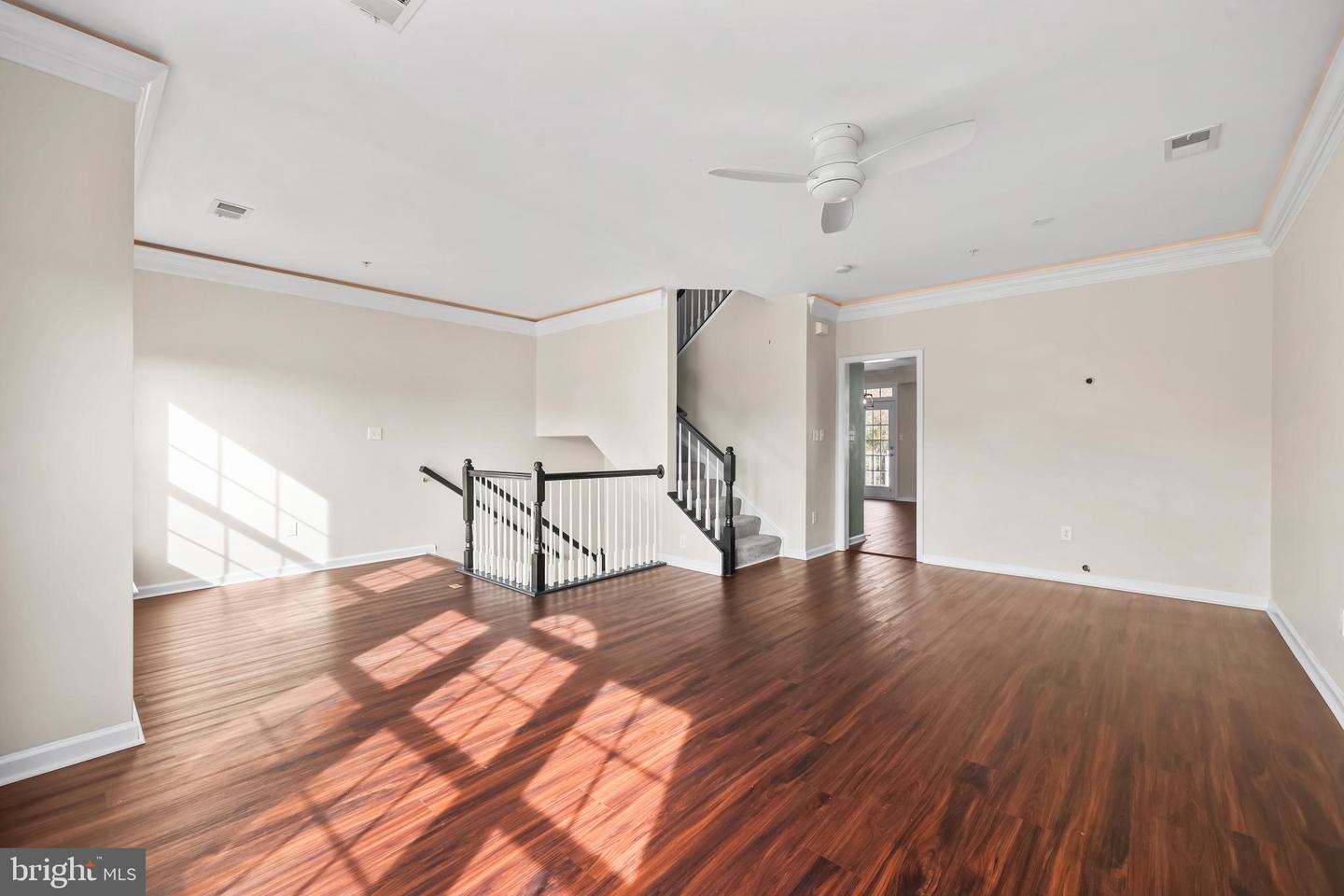 7096 LITTLE THAMES DR, GAINESVILLE, Virginia 20155, 3 Bedrooms Bedrooms, ,2 BathroomsBathrooms,Residential,For sale,7096 LITTLE THAMES DR,VAPW2107634 MLS # VAPW2107634