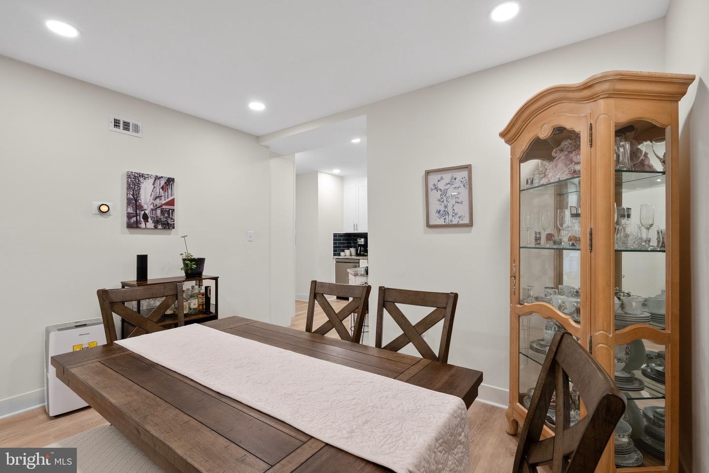 12811 CARA DR, WOODBRIDGE, Virginia 22192, 2 Bedrooms Bedrooms, ,2 BathroomsBathrooms,Residential,For sale,12811 CARA DR,VAPW2107682 MLS # VAPW2107682 12811 CARA DR, WOODBRIDGE, Virginia 22192, 2 Bedrooms Bedrooms, ,2 BathroomsBathrooms,Residential,For sale,12811 CARA DR,VAPW2107682 MLS # VAPW2107682