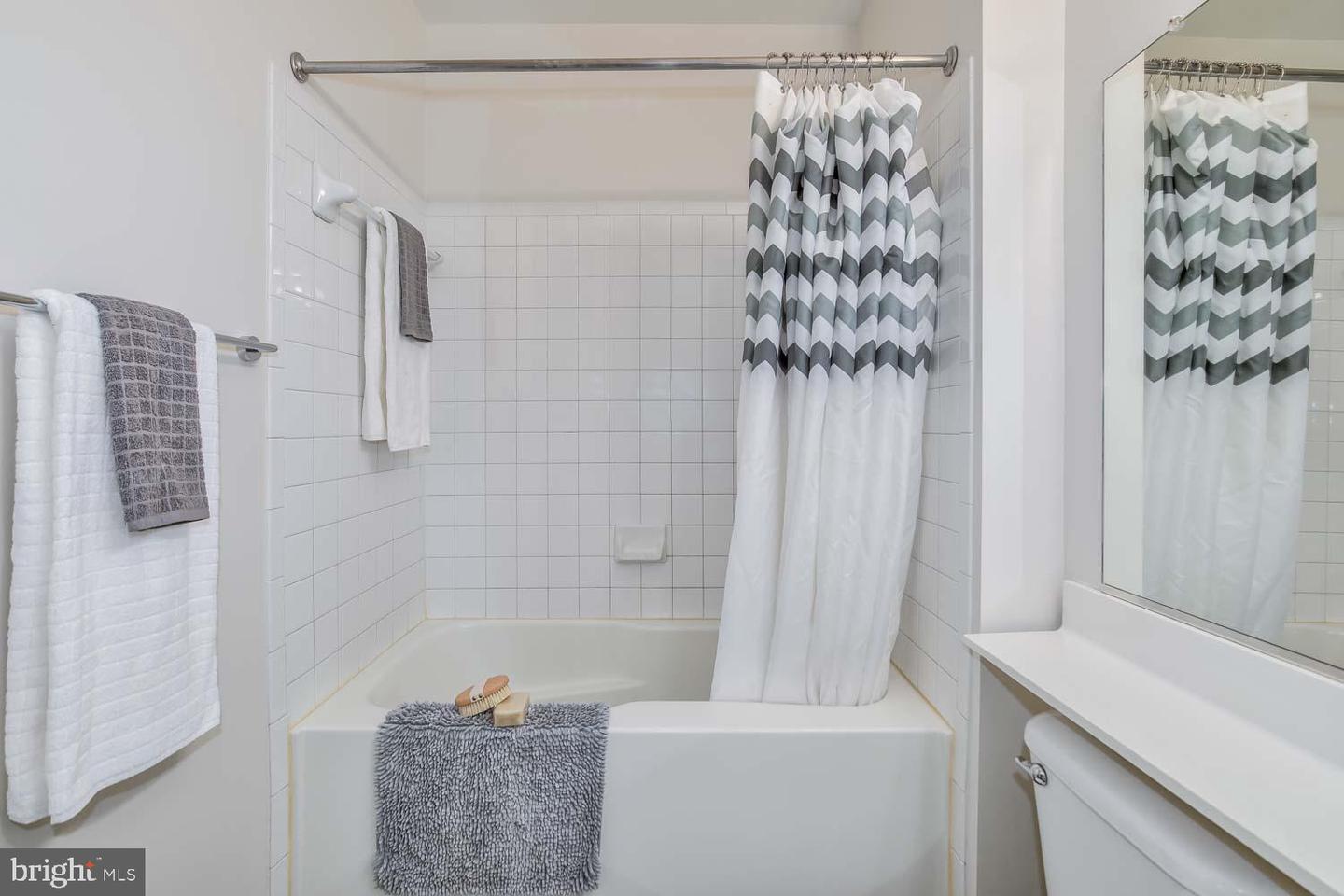 3883 CONNECTICUT AVE NW #T3, WASHINGTON, District Of Columbia 20008, 1 Bedroom Bedrooms, ,1 BathroomBathrooms,Residential,For sale,3883 CONNECTICUT AVE NW #T3,DCDC2231466 MLS # DCDC2231466