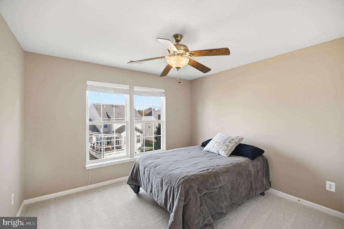 6837 RATHBONE PL, GAINESVILLE, Virginia 20155, 5 Bedrooms Bedrooms, ,3 BathroomsBathrooms,Residential,For sale,6837 RATHBONE PL,VAPW2107692 MLS # VAPW2107692