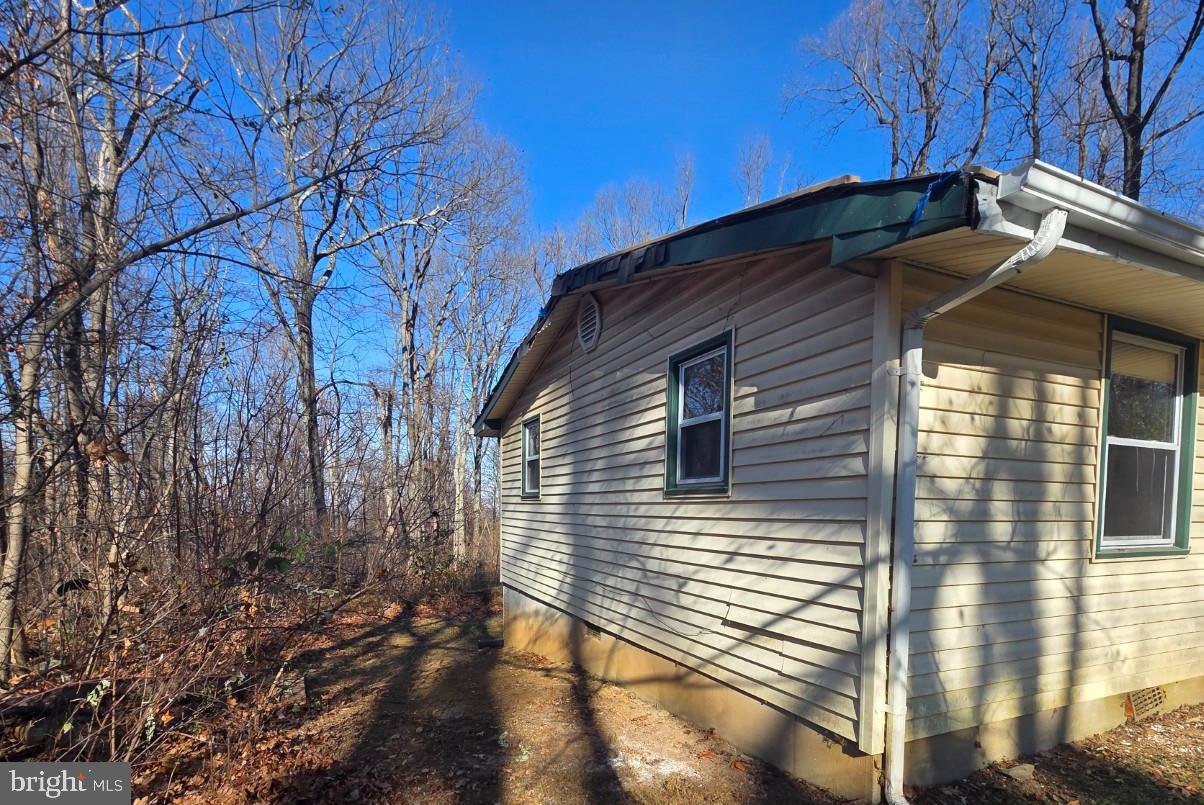 3717 FREEZELAND RD, LINDEN, Virginia 22642, 3 Bedrooms Bedrooms, ,2 BathroomsBathrooms,Residential,For sale,3717 FREEZELAND RD,VAWR2012772 MLS # VAWR2012772