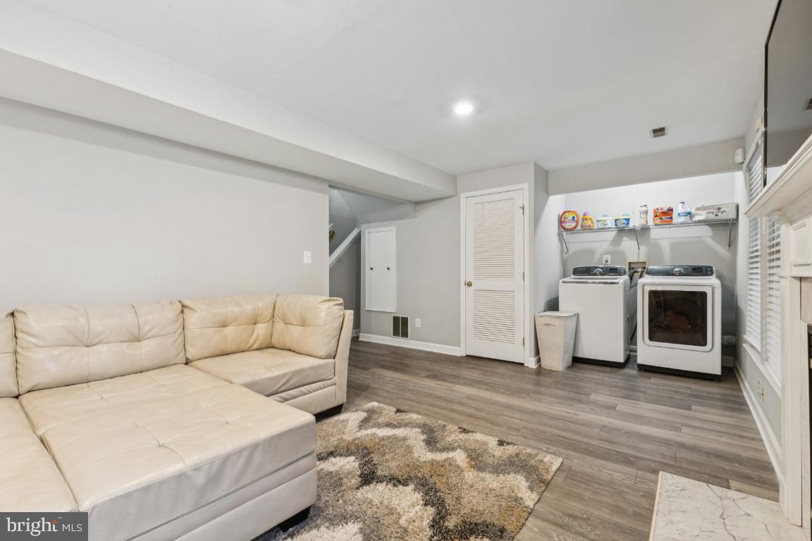 10301 OCONNELL CT, MANASSAS, Virginia 20110, 3 Bedrooms Bedrooms, ,2 BathroomsBathrooms,Residential,For sale,10301 OCONNELL CT,VAMN2009686 MLS # VAMN2009686