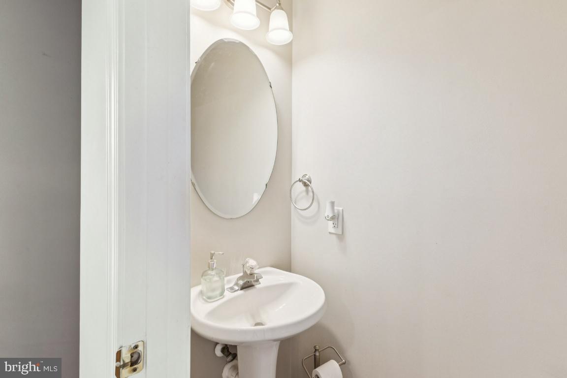 10301 OCONNELL CT, MANASSAS, Virginia 20110, 3 Bedrooms Bedrooms, ,2 BathroomsBathrooms,Residential,For sale,10301 OCONNELL CT,VAMN2009686 MLS # VAMN2009686