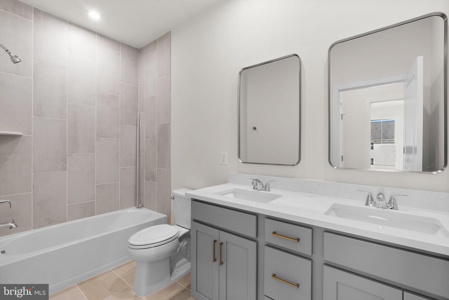 112 HEYFORD DR, STEPHENSON, Virginia 22656, 4 Bedrooms Bedrooms, ,3 BathroomsBathrooms,Residential,For sale,112 HEYFORD DR,VAFV2038020 MLS # VAFV2038020