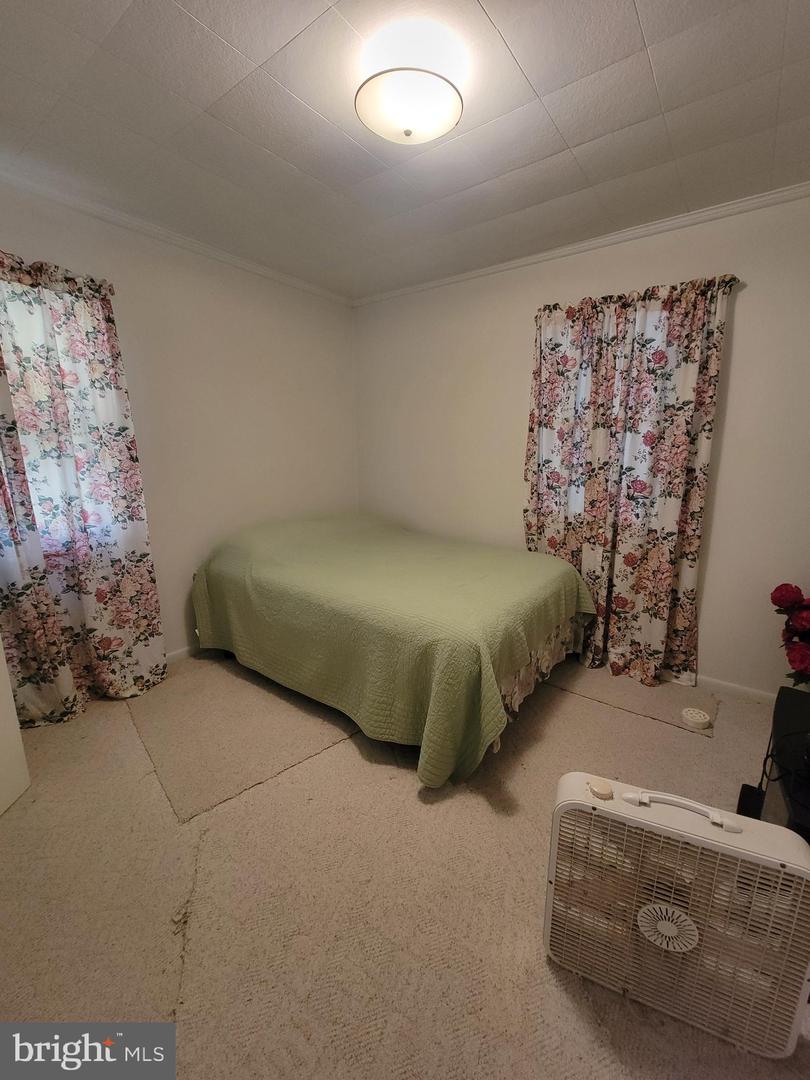 89 POPLAR DR, HARTFIELD, Virginia 23071, 3 Bedrooms Bedrooms, ,1 BathroomBathrooms,Residential,For sale,89 POPLAR DR,VAMX2000268 MLS # VAMX2000268 89 POPLAR DR, HARTFIELD, Virginia 23071, 3 Bedrooms Bedrooms, ,1 BathroomBathrooms,Residential,For sale,89 POPLAR DR,VAMX2000268 MLS # VAMX2000268