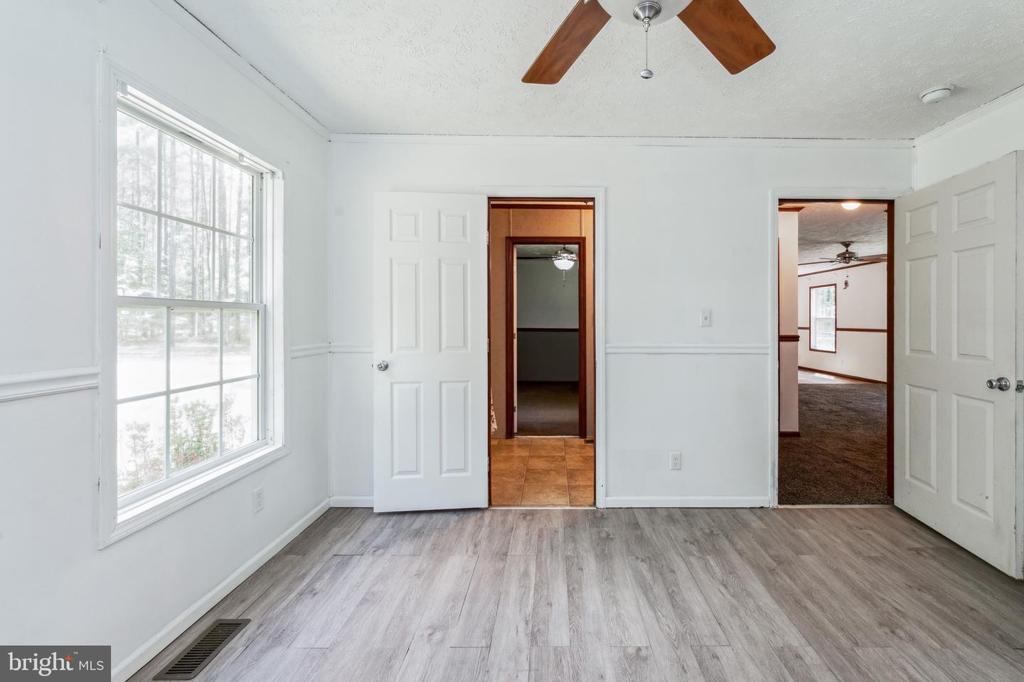 11761 TWIN BROOKS WAY, PROVIDENCE FORGE, Virginia 23140, 4 Bedrooms Bedrooms, 5 Rooms Rooms,3 BathroomsBathrooms,Residential,For sale,11761 TWIN BROOKS WAY,VANK2000100 MLS # VANK2000100