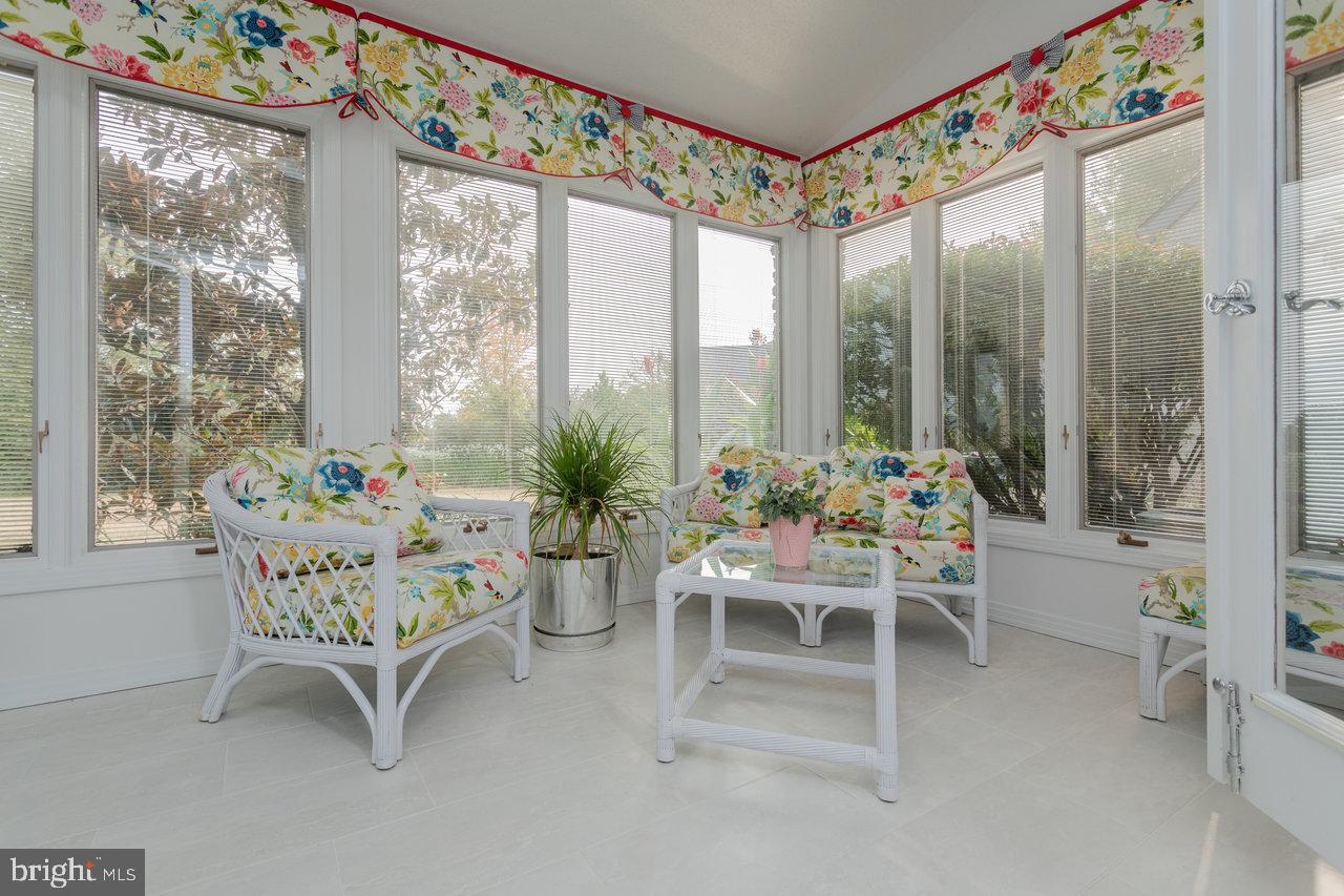 1848 COLLEGE AVE, HARRISONBURG, Virginia 22802, 3 Bedrooms Bedrooms, ,3 BathroomsBathrooms,Residential,For sale,1848 COLLEGE AVE,VAHC2000454 MLS # VAHC2000454 1848 COLLEGE AVE, HARRISONBURG, Virginia 22802, 3 Bedrooms Bedrooms, ,3 BathroomsBathrooms,Residential,For sale,1848 COLLEGE AVE,VAHC2000454 MLS # VAHC2000454