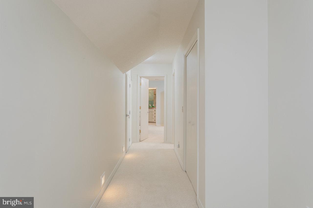 1848 COLLEGE AVE, HARRISONBURG, Virginia 22802, 3 Bedrooms Bedrooms, ,3 BathroomsBathrooms,Residential,For sale,1848 COLLEGE AVE,VAHC2000454 MLS # VAHC2000454 1848 COLLEGE AVE, HARRISONBURG, Virginia 22802, 3 Bedrooms Bedrooms, ,3 BathroomsBathrooms,Residential,For sale,1848 COLLEGE AVE,VAHC2000454 MLS # VAHC2000454