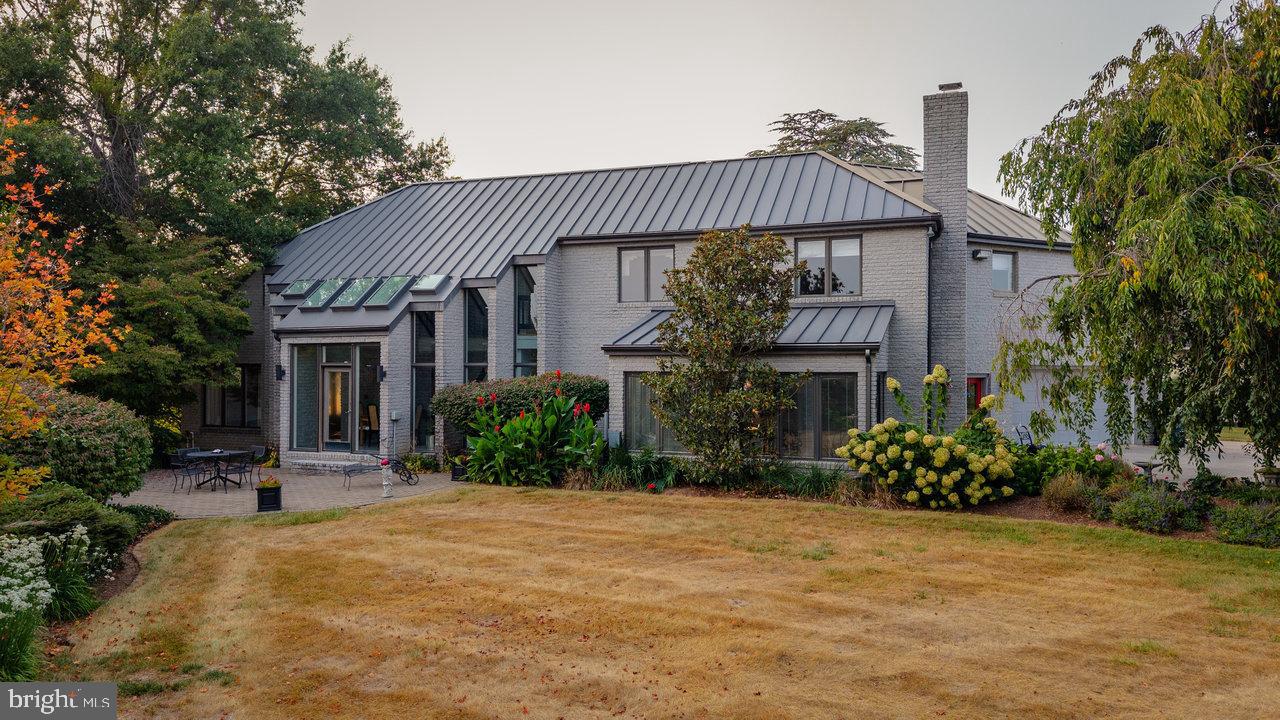 1848 COLLEGE AVE, HARRISONBURG, Virginia 22802, 3 Bedrooms Bedrooms, ,3 BathroomsBathrooms,Residential,For sale,1848 COLLEGE AVE,VAHC2000454 MLS # VAHC2000454 1848 COLLEGE AVE, HARRISONBURG, Virginia 22802, 3 Bedrooms Bedrooms, ,3 BathroomsBathrooms,Residential,For sale,1848 COLLEGE AVE,VAHC2000454 MLS # VAHC2000454