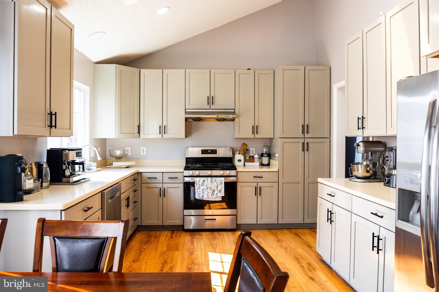 428 FOXRIDGE DR SW, LEESBURG, Virginia 20175, 4 Bedrooms Bedrooms, ,3 BathroomsBathrooms,Residential,For sale,428 FOXRIDGE DR SW,VALO2104350 MLS # VALO2104350 428 FOXRIDGE DR SW, LEESBURG, Virginia 20175, 4 Bedrooms Bedrooms, ,3 BathroomsBathrooms,Residential,For sale,428 FOXRIDGE DR SW,VALO2104350 MLS # VALO2104350