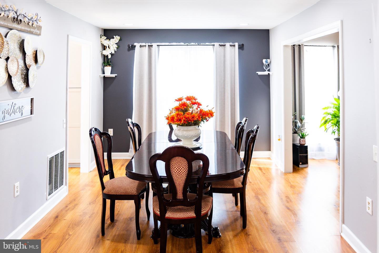 428 FOXRIDGE DR SW, LEESBURG, Virginia 20175, 4 Bedrooms Bedrooms, ,3 BathroomsBathrooms,Residential,For sale,428 FOXRIDGE DR SW,VALO2104350 MLS # VALO2104350 428 FOXRIDGE DR SW, LEESBURG, Virginia 20175, 4 Bedrooms Bedrooms, ,3 BathroomsBathrooms,Residential,For sale,428 FOXRIDGE DR SW,VALO2104350 MLS # VALO2104350