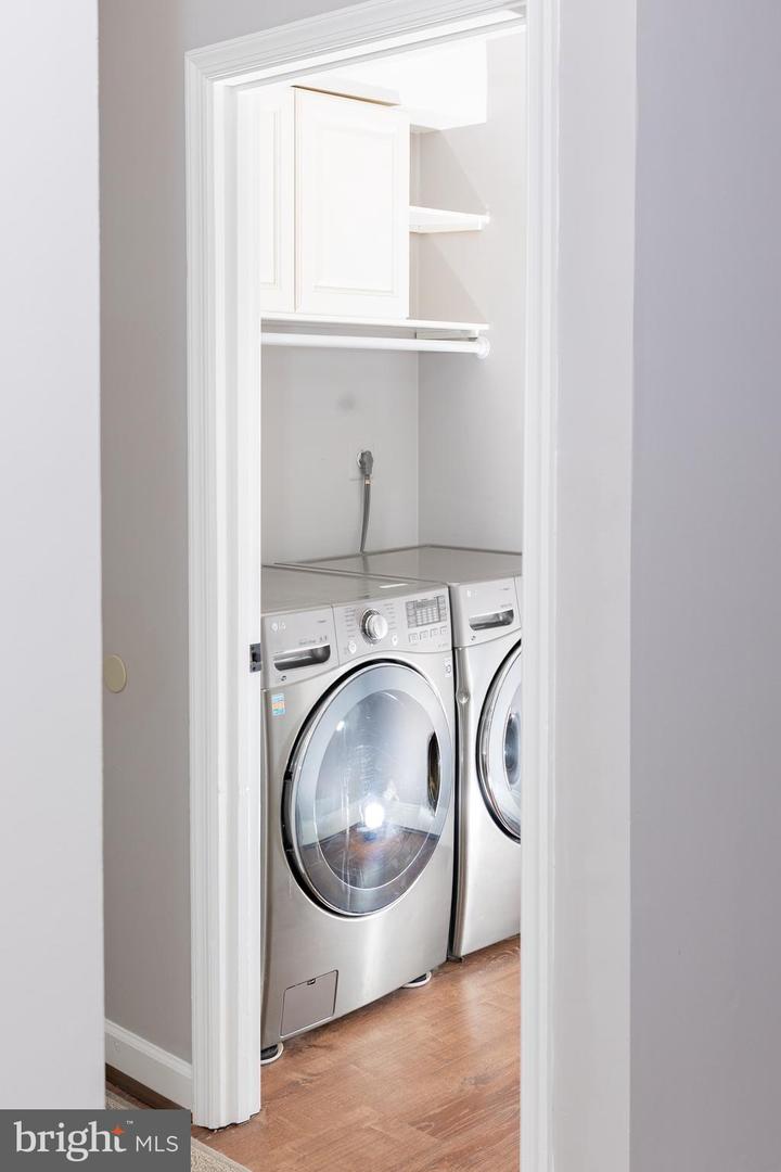 428 FOXRIDGE DR SW, LEESBURG, Virginia 20175, 4 Bedrooms Bedrooms, ,3 BathroomsBathrooms,Residential,For sale,428 FOXRIDGE DR SW,VALO2104350 MLS # VALO2104350 428 FOXRIDGE DR SW, LEESBURG, Virginia 20175, 4 Bedrooms Bedrooms, ,3 BathroomsBathrooms,Residential,For sale,428 FOXRIDGE DR SW,VALO2104350 MLS # VALO2104350