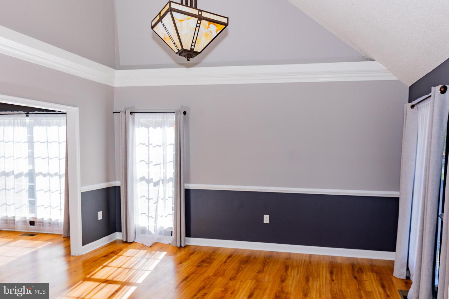 428 FOXRIDGE DR SW, LEESBURG, Virginia 20175, 4 Bedrooms Bedrooms, ,3 BathroomsBathrooms,Residential,For sale,428 FOXRIDGE DR SW,VALO2104350 MLS # VALO2104350 428 FOXRIDGE DR SW, LEESBURG, Virginia 20175, 4 Bedrooms Bedrooms, ,3 BathroomsBathrooms,Residential,For sale,428 FOXRIDGE DR SW,VALO2104350 MLS # VALO2104350