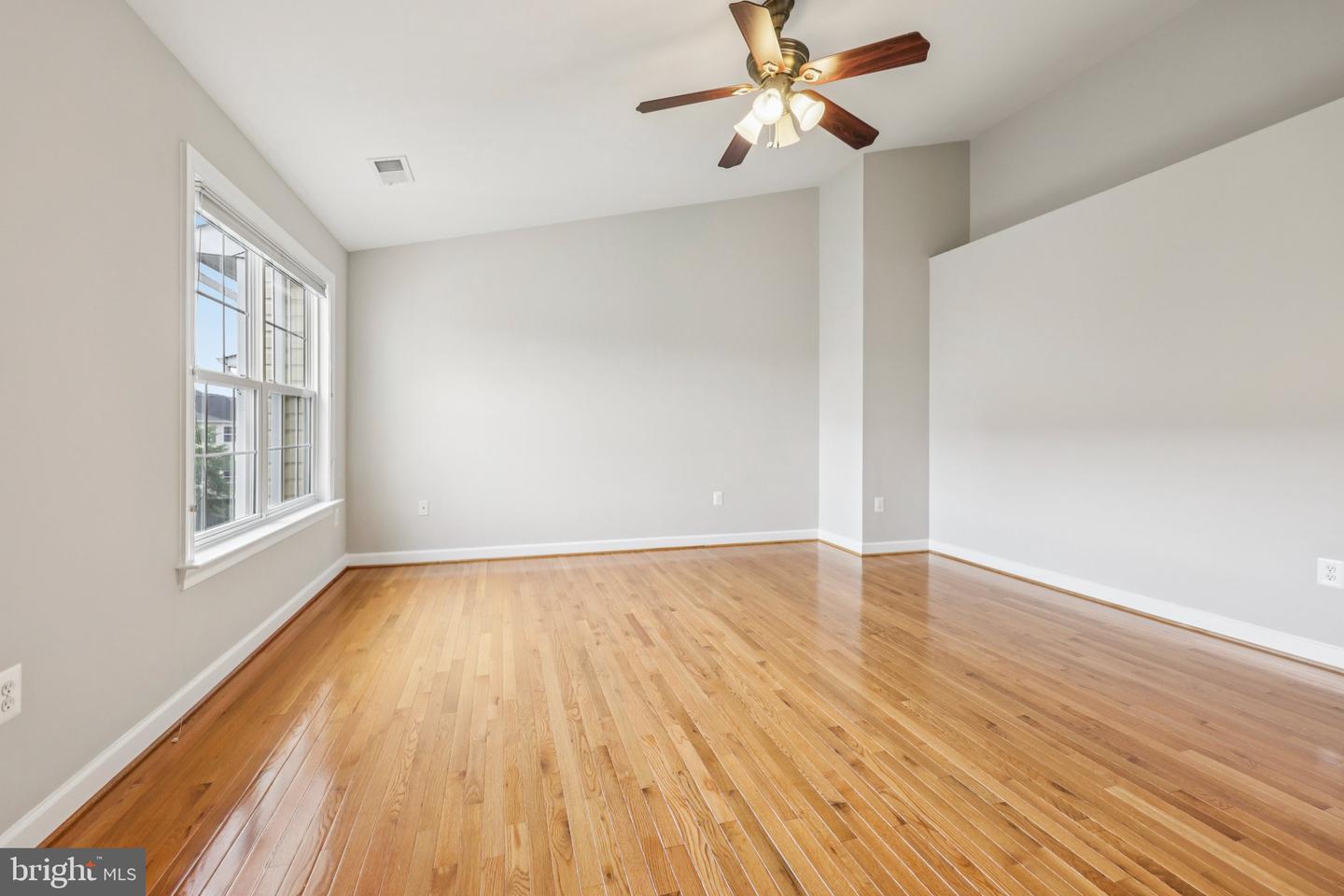 6054 POPES CREEK PL, HAYMARKET, Virginia 20169, 3 Bedrooms Bedrooms, ,3 BathroomsBathrooms,Residential,For sale,6054 POPES CREEK PL,VAPW2104212 MLS # VAPW2104212 6054 POPES CREEK PL, HAYMARKET, Virginia 20169, 3 Bedrooms Bedrooms, ,3 BathroomsBathrooms,Residential,For sale,6054 POPES CREEK PL,VAPW2104212 MLS # VAPW2104212