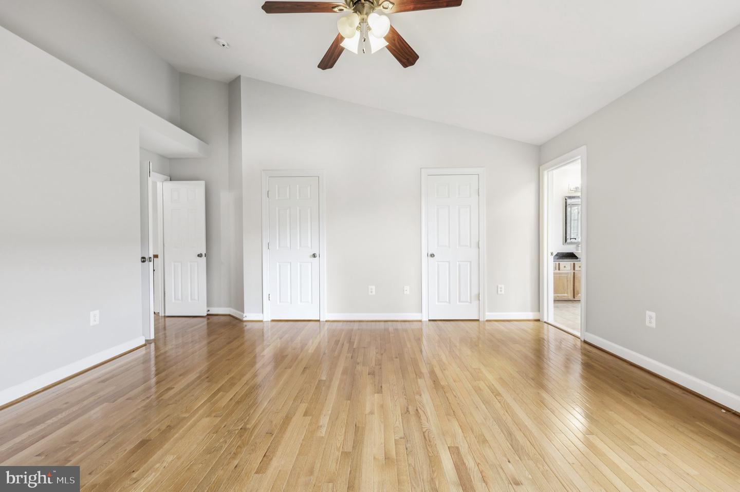 6054 POPES CREEK PL, HAYMARKET, Virginia 20169, 3 Bedrooms Bedrooms, ,3 BathroomsBathrooms,Residential,For sale,6054 POPES CREEK PL,VAPW2104212 MLS # VAPW2104212 6054 POPES CREEK PL, HAYMARKET, Virginia 20169, 3 Bedrooms Bedrooms, ,3 BathroomsBathrooms,Residential,For sale,6054 POPES CREEK PL,VAPW2104212 MLS # VAPW2104212