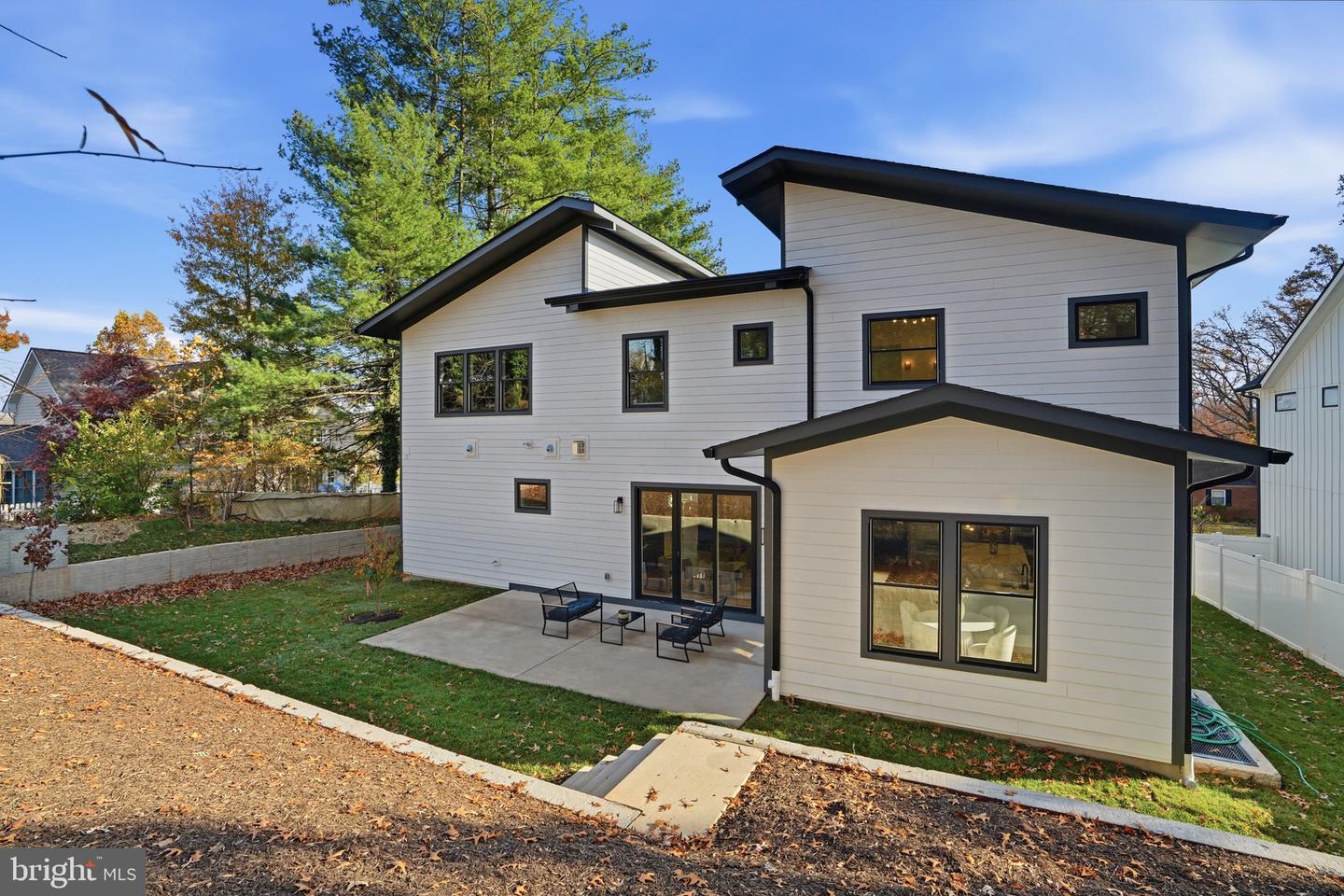 7306 SPORTSMAN DR, FALLS CHURCH, Virginia 22043, 6 Bedrooms Bedrooms, ,7 BathroomsBathrooms,Residential,For sale,7306 SPORTSMAN DR,VAFX2267938 MLS # VAFX2267938 7306 SPORTSMAN DR, FALLS CHURCH, Virginia 22043, 6 Bedrooms Bedrooms, ,7 BathroomsBathrooms,Residential,For sale,7306 SPORTSMAN DR,VAFX2267938 MLS # VAFX2267938