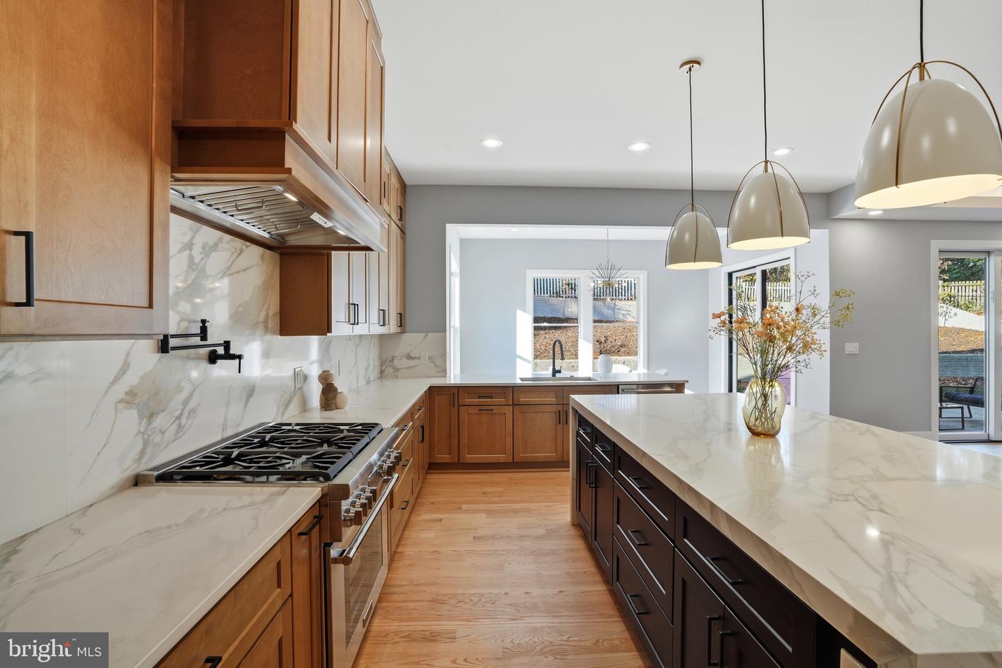 7306 SPORTSMAN DR, FALLS CHURCH, Virginia 22043, 6 Bedrooms Bedrooms, ,7 BathroomsBathrooms,Residential,For sale,7306 SPORTSMAN DR,VAFX2267938 MLS # VAFX2267938 7306 SPORTSMAN DR, FALLS CHURCH, Virginia 22043, 6 Bedrooms Bedrooms, ,7 BathroomsBathrooms,Residential,For sale,7306 SPORTSMAN DR,VAFX2267938 MLS # VAFX2267938