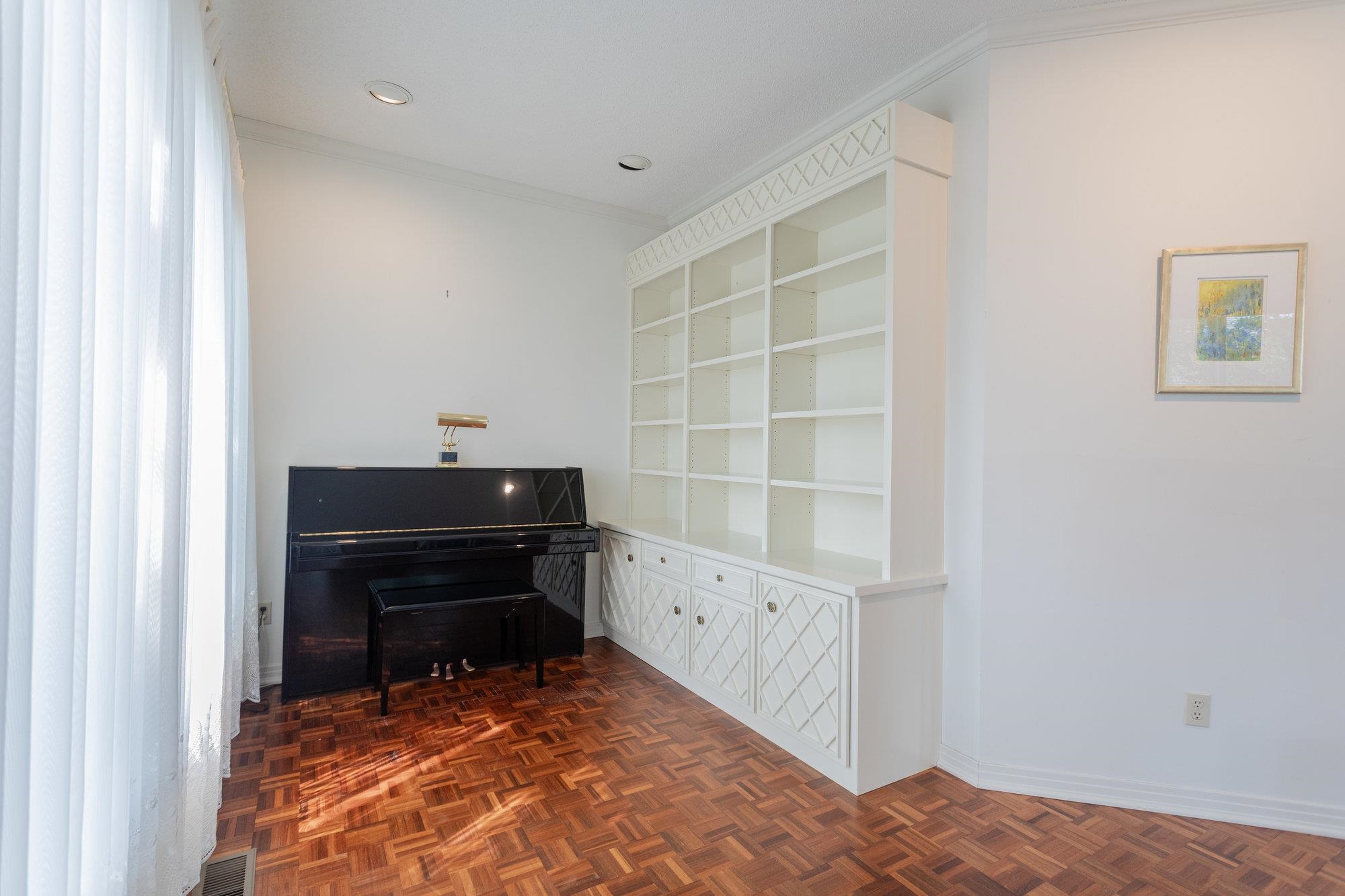 1848 COLLEGE AVE, HARRISONBURG, Virginia 22802, 3 Bedrooms Bedrooms, ,3 BathroomsBathrooms,Residential,1848 COLLEGE AVE,668867 MLS # 668867 1848 COLLEGE AVE, HARRISONBURG, Virginia 22802, 3 Bedrooms Bedrooms, ,3 BathroomsBathrooms,Residential,1848 COLLEGE AVE,668867 MLS # 668867