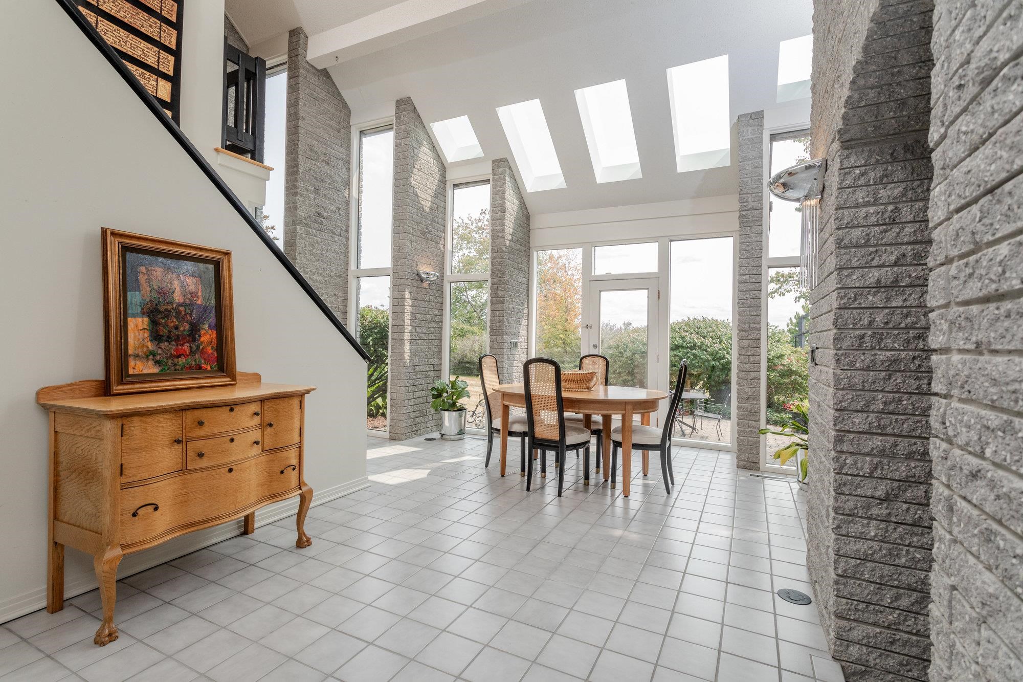 1848 COLLEGE AVE, HARRISONBURG, Virginia 22802, 3 Bedrooms Bedrooms, ,3 BathroomsBathrooms,Residential,1848 COLLEGE AVE,668867 MLS # 668867 1848 COLLEGE AVE, HARRISONBURG, Virginia 22802, 3 Bedrooms Bedrooms, ,3 BathroomsBathrooms,Residential,1848 COLLEGE AVE,668867 MLS # 668867