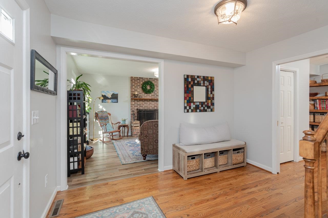 3085 KOFFEE LN, ROCKINGHAM, Virginia 22801, 3 Bedrooms Bedrooms, ,2 BathroomsBathrooms,Residential,3085 KOFFEE LN,671040 MLS # 671040 3085 KOFFEE LN, ROCKINGHAM, Virginia 22801, 3 Bedrooms Bedrooms, ,2 BathroomsBathrooms,Residential,3085 KOFFEE LN,671040 MLS # 671040