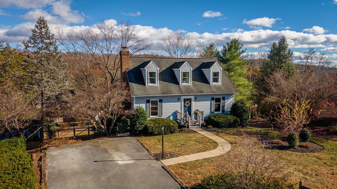 3085 KOFFEE LN, ROCKINGHAM, Virginia 22801, 3 Bedrooms Bedrooms, ,2 BathroomsBathrooms,Residential,3085 KOFFEE LN,671040 MLS # 671040 3085 KOFFEE LN, ROCKINGHAM, Virginia 22801, 3 Bedrooms Bedrooms, ,2 BathroomsBathrooms,Residential,3085 KOFFEE LN,671040 MLS # 671040