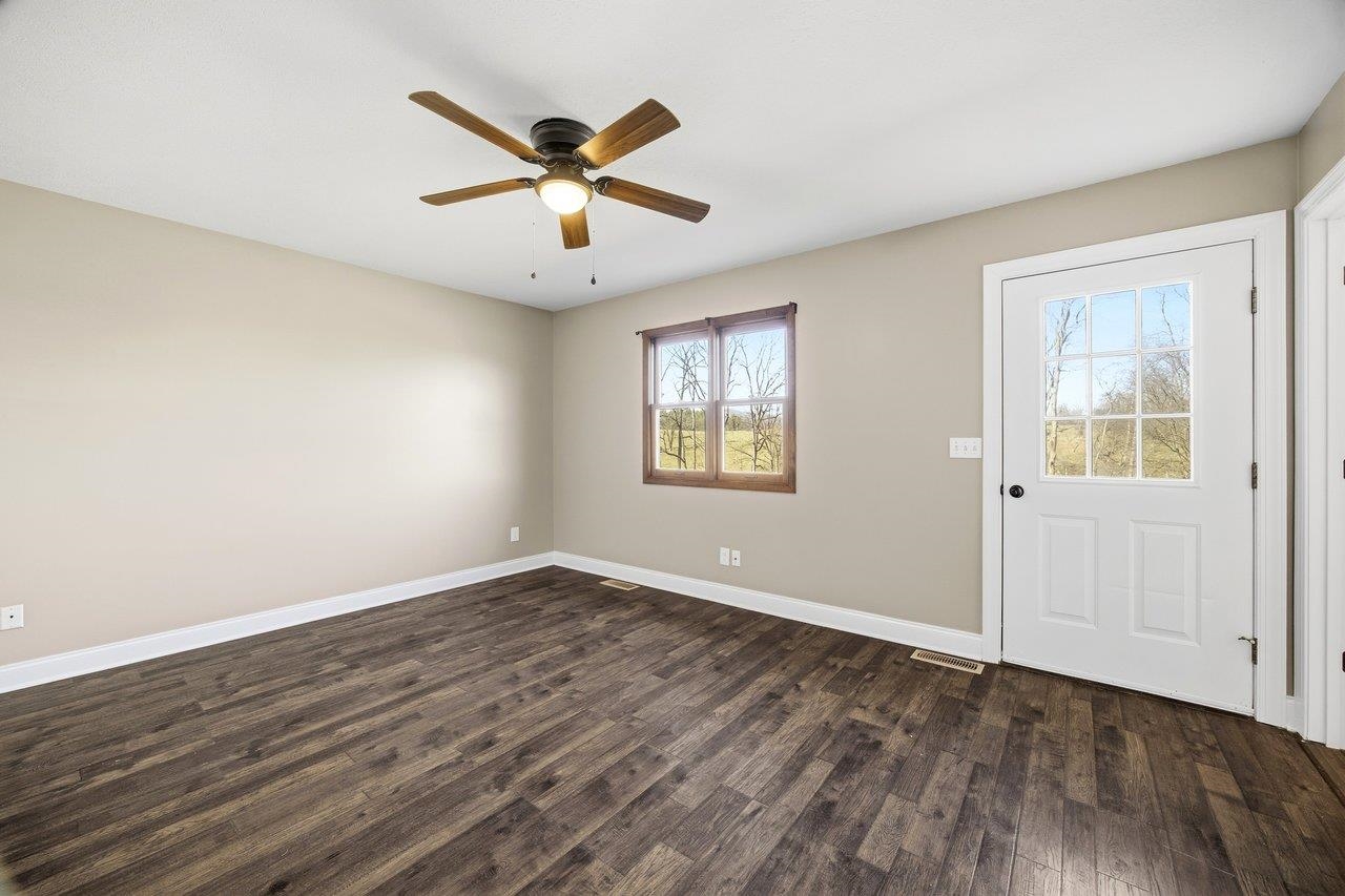 141 LORI LN, CHURCHVILLE, Virginia 24421, 3 Bedrooms Bedrooms, ,2 BathroomsBathrooms,Residential,141 LORI LN,671041 MLS # 671041 141 LORI LN, CHURCHVILLE, Virginia 24421, 3 Bedrooms Bedrooms, ,2 BathroomsBathrooms,Residential,141 LORI LN,671041 MLS # 671041