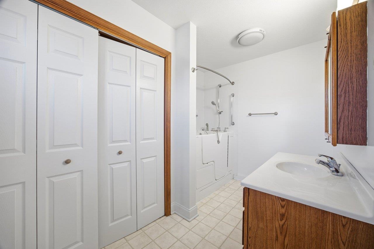 141 LORI LN, CHURCHVILLE, Virginia 24421, 3 Bedrooms Bedrooms, ,2 BathroomsBathrooms,Residential,141 LORI LN,671041 MLS # 671041 141 LORI LN, CHURCHVILLE, Virginia 24421, 3 Bedrooms Bedrooms, ,2 BathroomsBathrooms,Residential,141 LORI LN,671041 MLS # 671041