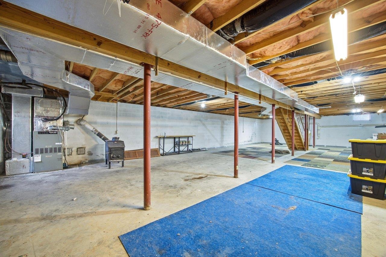 141 LORI LN, CHURCHVILLE, Virginia 24421, 3 Bedrooms Bedrooms, ,2 BathroomsBathrooms,Residential,141 LORI LN,671041 MLS # 671041 141 LORI LN, CHURCHVILLE, Virginia 24421, 3 Bedrooms Bedrooms, ,2 BathroomsBathrooms,Residential,141 LORI LN,671041 MLS # 671041