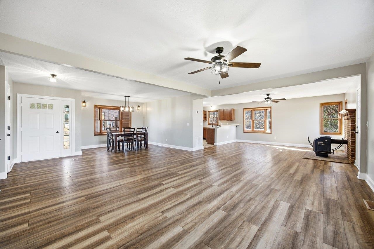 141 LORI LN, CHURCHVILLE, Virginia 24421, 3 Bedrooms Bedrooms, ,2 BathroomsBathrooms,Residential,141 LORI LN,671041 MLS # 671041 141 LORI LN, CHURCHVILLE, Virginia 24421, 3 Bedrooms Bedrooms, ,2 BathroomsBathrooms,Residential,141 LORI LN,671041 MLS # 671041