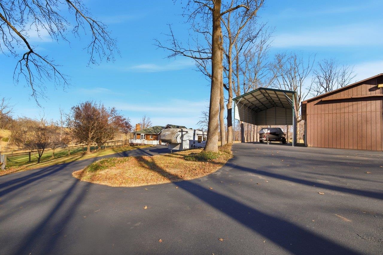 141 LORI LN, CHURCHVILLE, Virginia 24421, 3 Bedrooms Bedrooms, ,2 BathroomsBathrooms,Residential,141 LORI LN,671041 MLS # 671041 141 LORI LN, CHURCHVILLE, Virginia 24421, 3 Bedrooms Bedrooms, ,2 BathroomsBathrooms,Residential,141 LORI LN,671041 MLS # 671041