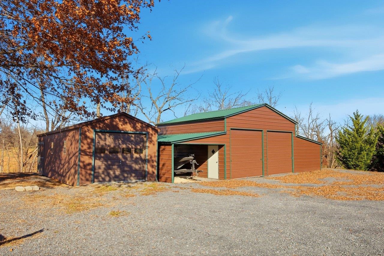 141 LORI LN, CHURCHVILLE, Virginia 24421, 3 Bedrooms Bedrooms, ,2 BathroomsBathrooms,Residential,141 LORI LN,671041 MLS # 671041 141 LORI LN, CHURCHVILLE, Virginia 24421, 3 Bedrooms Bedrooms, ,2 BathroomsBathrooms,Residential,141 LORI LN,671041 MLS # 671041