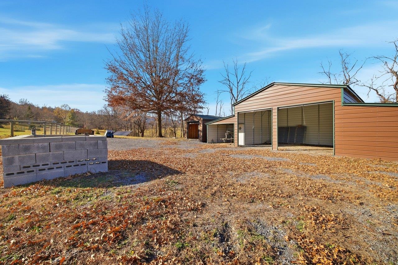 141 LORI LN, CHURCHVILLE, Virginia 24421, 3 Bedrooms Bedrooms, ,2 BathroomsBathrooms,Residential,141 LORI LN,671041 MLS # 671041 141 LORI LN, CHURCHVILLE, Virginia 24421, 3 Bedrooms Bedrooms, ,2 BathroomsBathrooms,Residential,141 LORI LN,671041 MLS # 671041